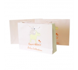 Sac cadeaux avec motif poney 33.5 x 24.5 cm