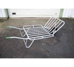 Brouette basculante 250 litres