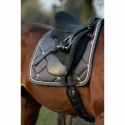 TAPIS DE SELLE DE DRESSAGE BACK ON TRACK® "NIGHT COLLECTION"