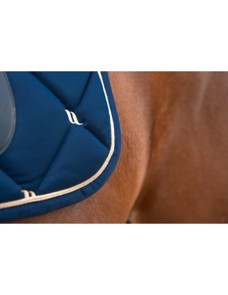 TAPIS DE SELLE DE DRESSAGE BACK ON TRACK® "NIGHT COLLECTION"