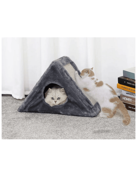 Cabane à chat triangulaire