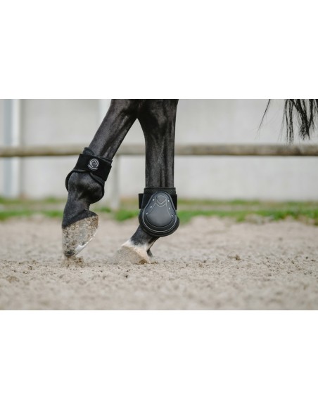 Botas y protectores de menudillos I love you EQUITHÈME