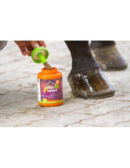 EQUINATURA aceite para cascos con cepillo