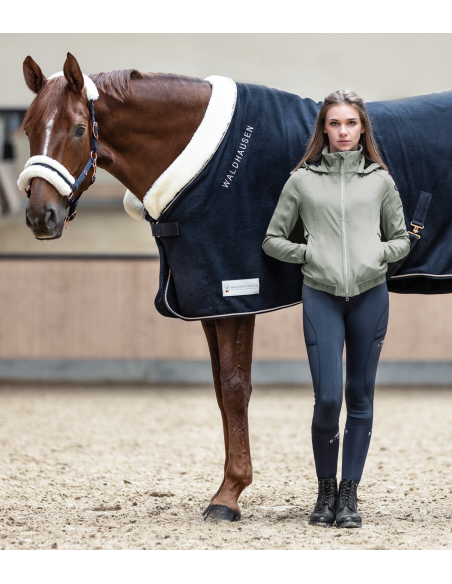 Couverture polaire Modern Rosé Waldhausen - Douceur et élégance po