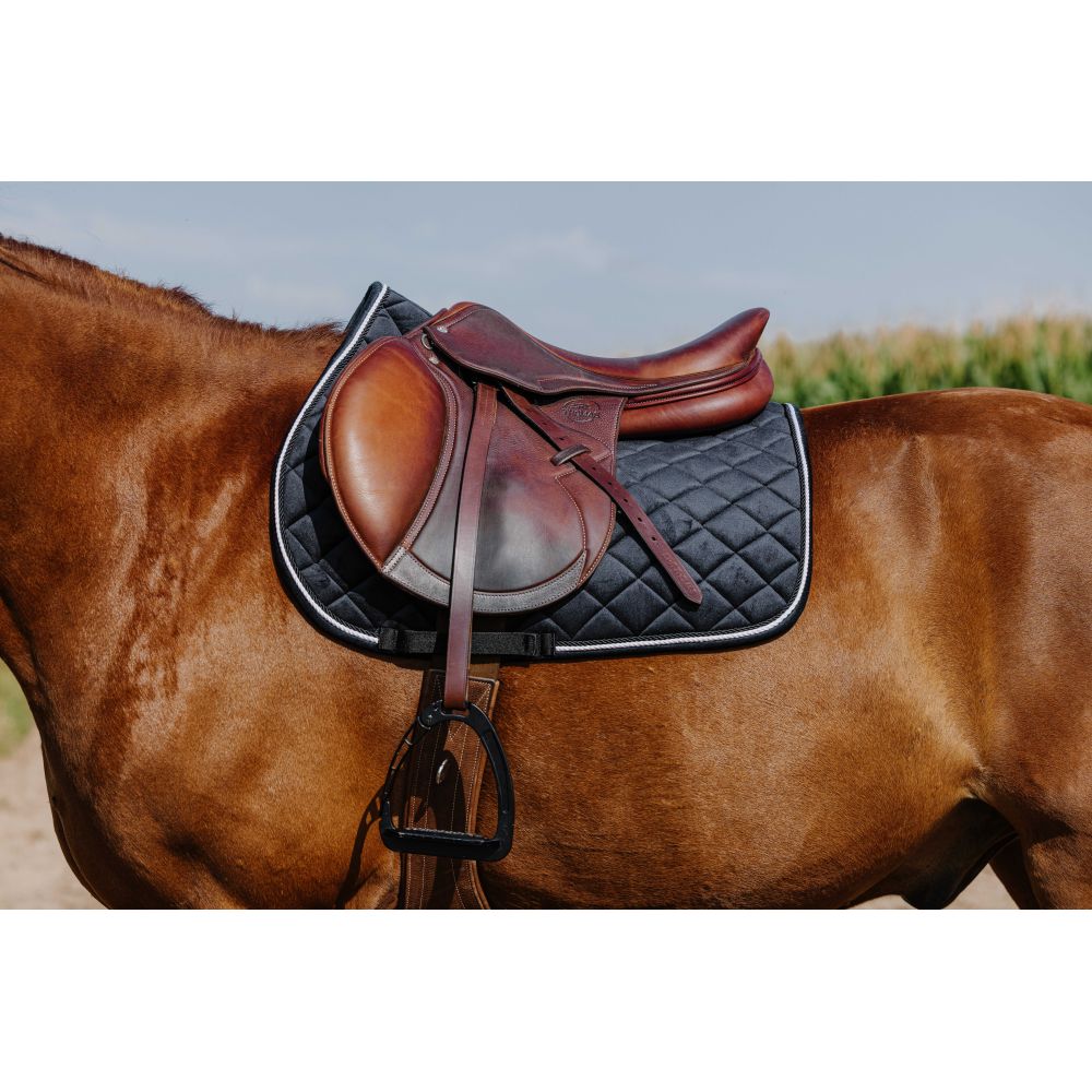 Tapis Velvet Ocala Estrelle - Tapis de selle cheval - Estrelle - Le Paturon Tapis Velvet Ocala Estrelle - Tapis de selle cheval - Estrelle - Le Paturon