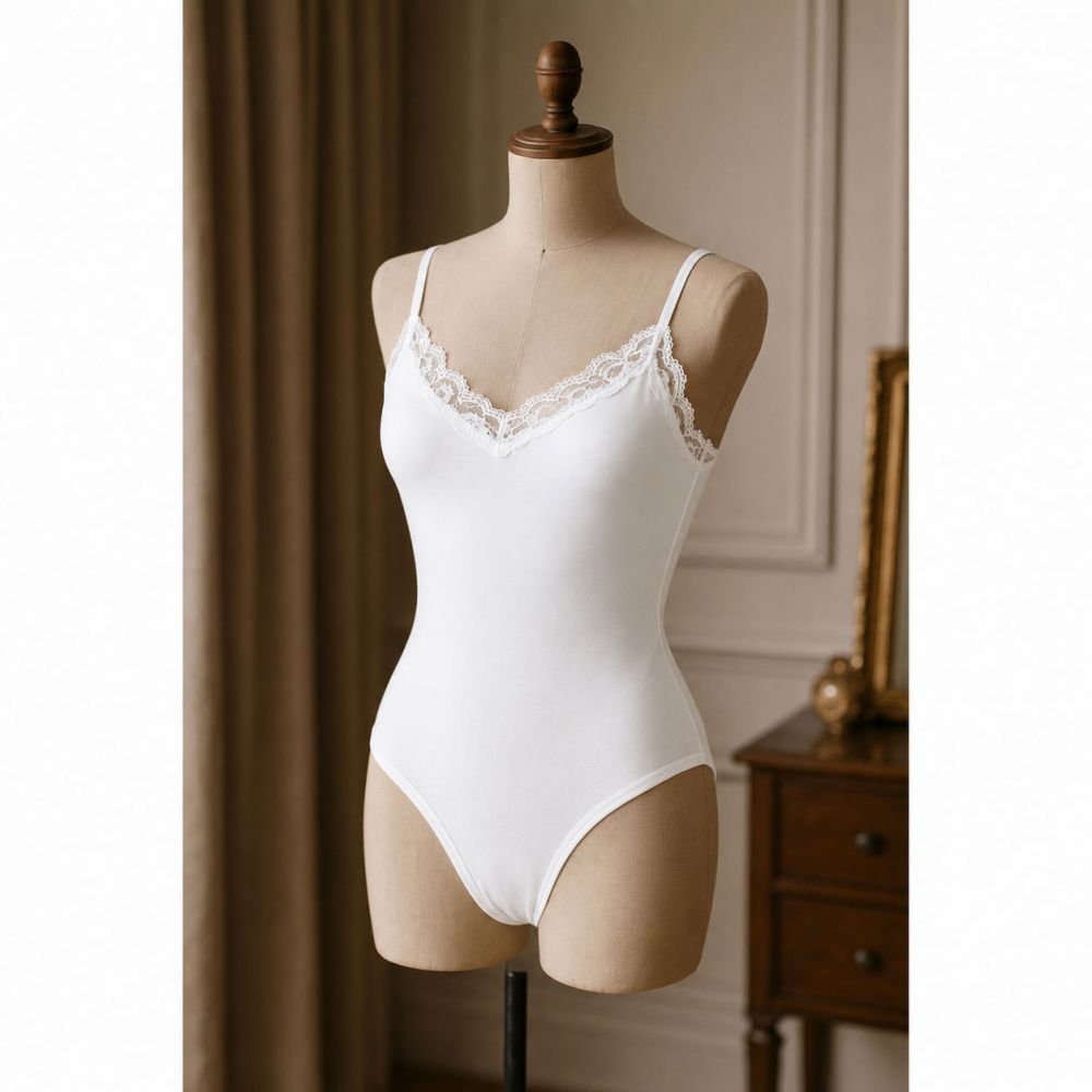 body-dentelle-doreanse-femme